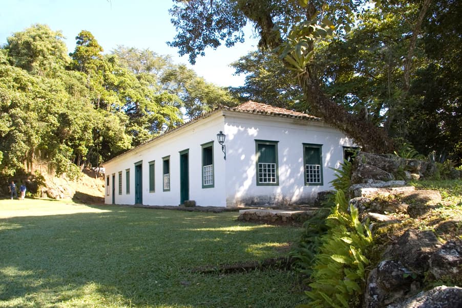 Roteiro Econômico em Paraty: Descubra as 10 Melhores Atrações