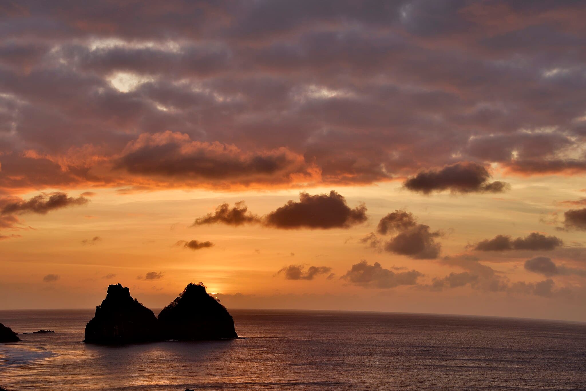 10 Atrações GRÁTIS em Fernando de Noronha para um roteiro econômico