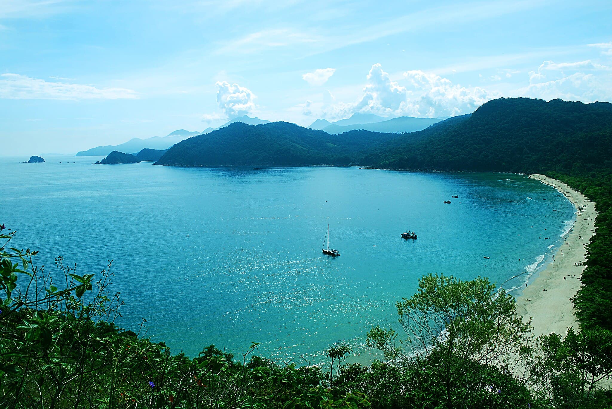 Melhores Praias em Paraty: TOP 3 que Você Precisa Conhecer